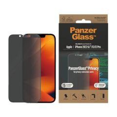 PanzerGlass Ultra Wide Fit Privacy with Applicator - ฟิล์มกระจก Privacy iPhone 14 / iPhone 13 / 13 Pro แบบเต็มจอ